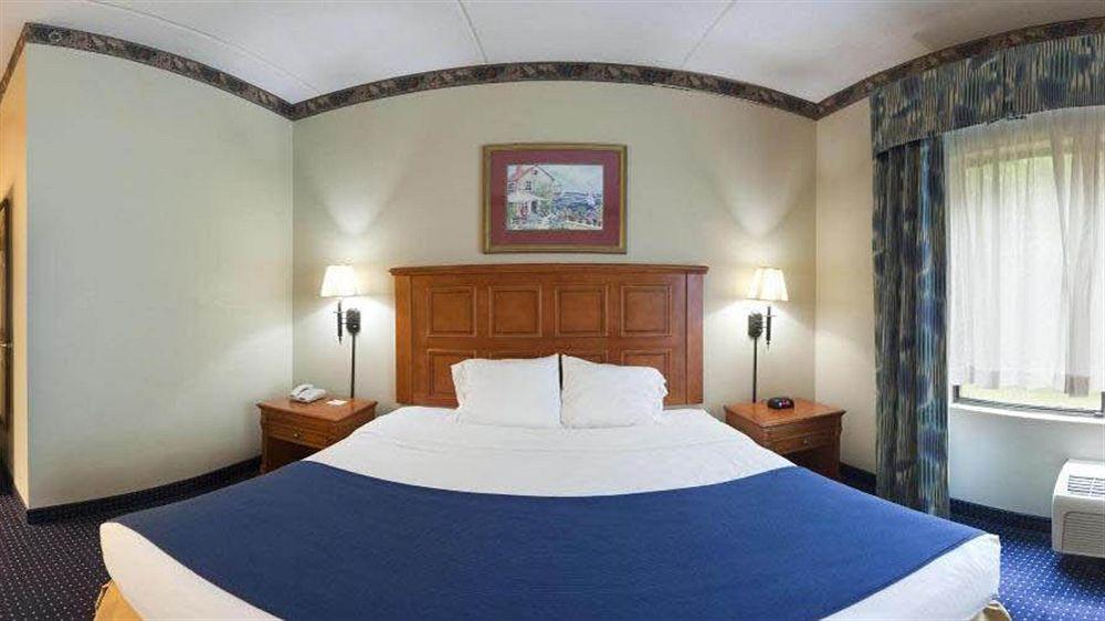 Savannah Gateway Hotel & Suites Georgetown Ngoại thất bức ảnh