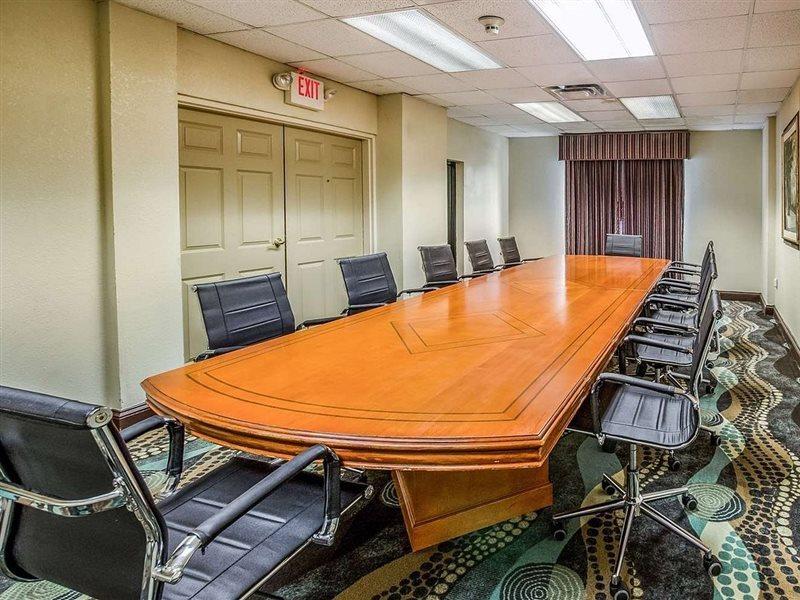Savannah Gateway Hotel & Suites Georgetown Ngoại thất bức ảnh