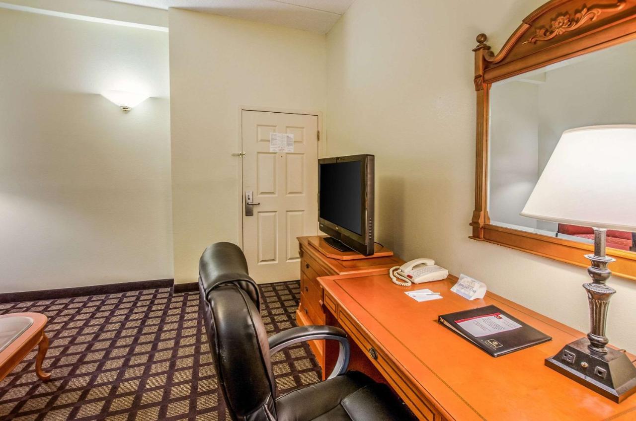 Savannah Gateway Hotel & Suites Georgetown Ngoại thất bức ảnh